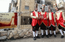 עיר הבירה צהלה ושמחה: תיעוד ענק מחגיגות פורים בירושלים